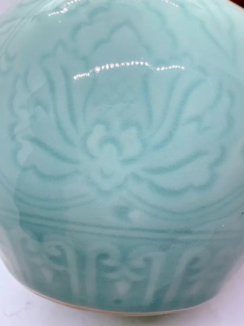 Vintage Celadon Glaze Chinese Pottery Vase Light Green Ginger Jar 5